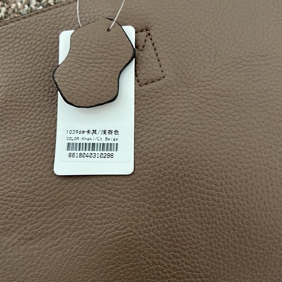 Women Faux Leather Multi Shoulder Bag W/ Small Pouch 2Pcs! - Picture 6 of 6